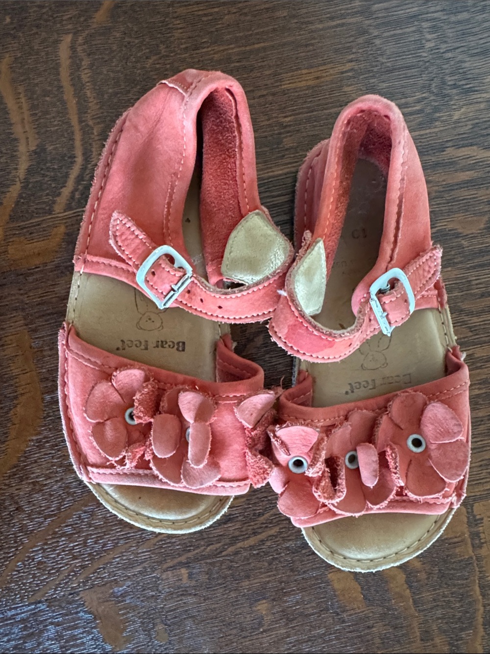 Girls' Coral Pink Flower Strap Sandals bear Feet Size 10
